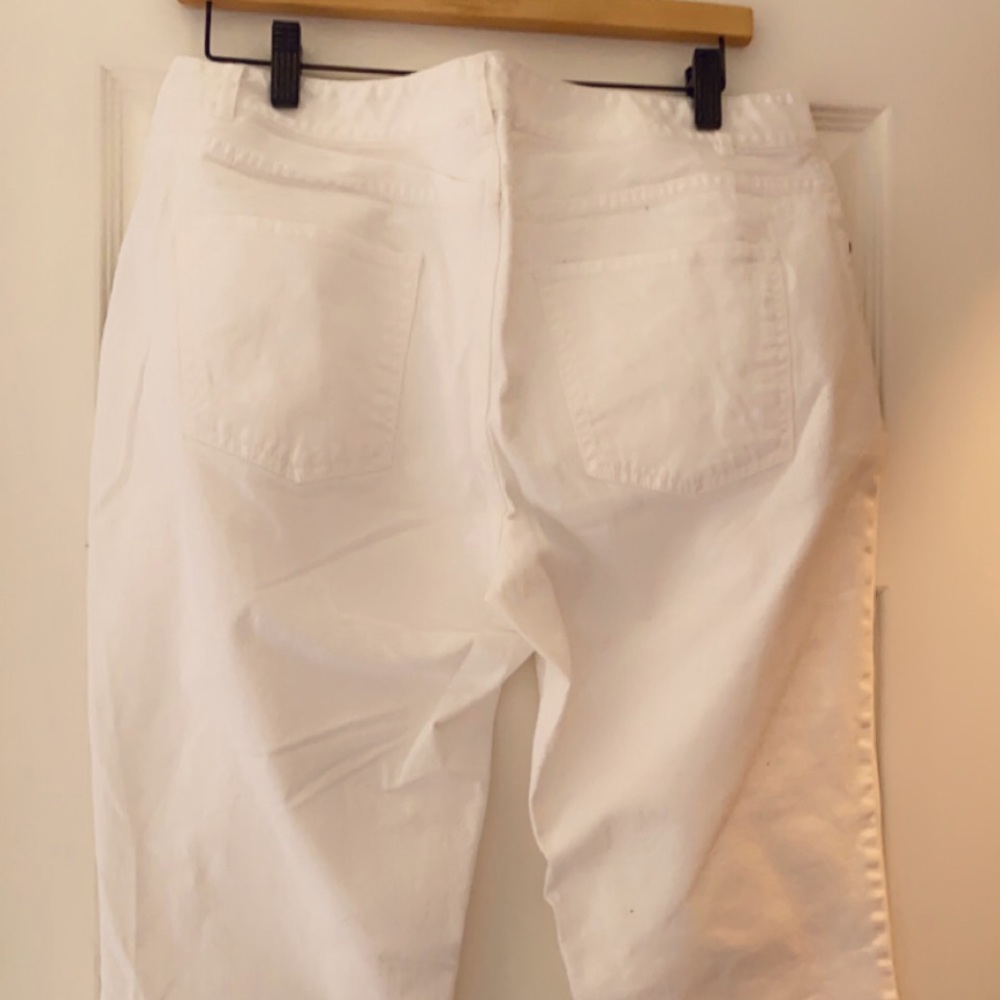 White Jeans Straight Leg